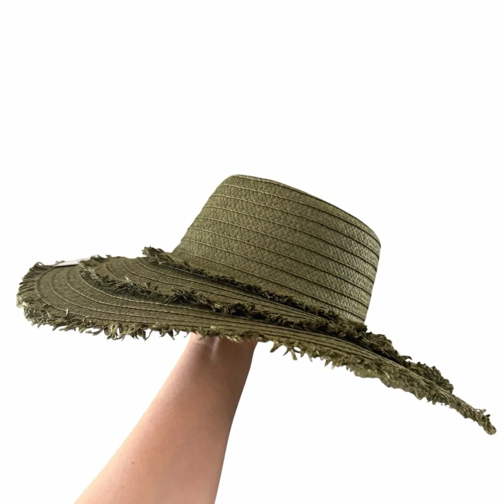Olive‎ Green Shade & Shore brand fringe straw sun hat.
